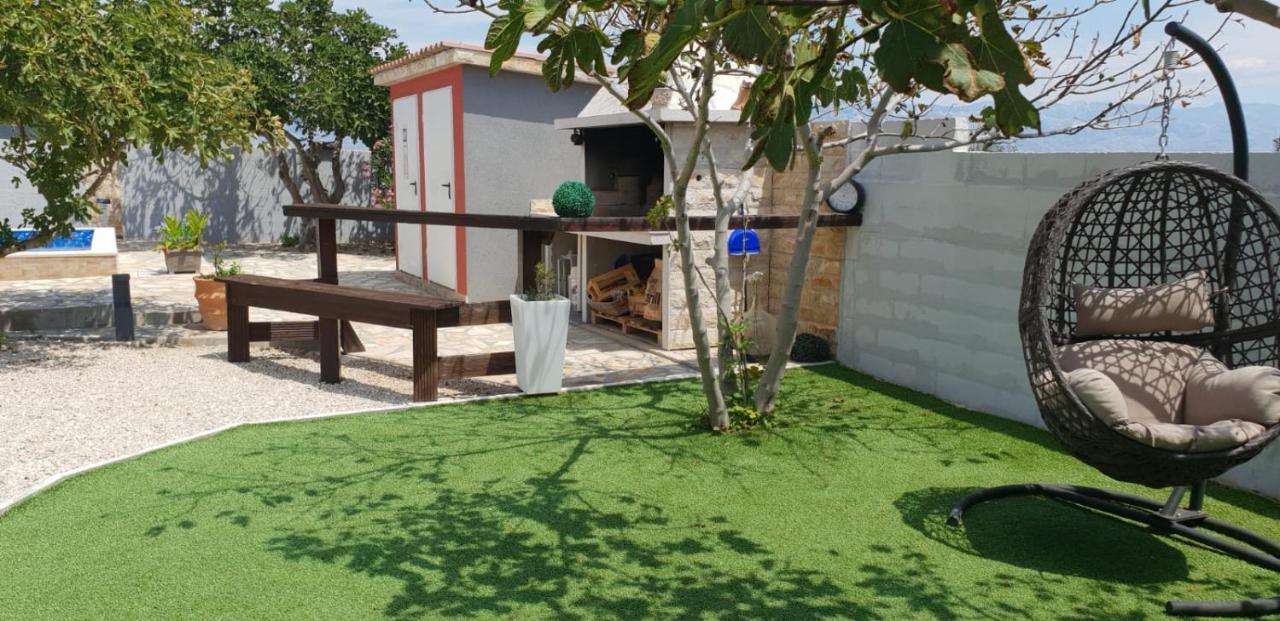 Apartamento House With Swimming Pool Blue Diamond Povljana Exterior foto