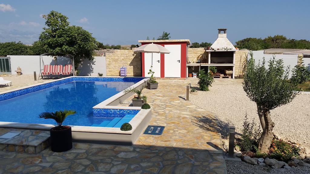 Apartamento House With Swimming Pool Blue Diamond Povljana Habitación foto