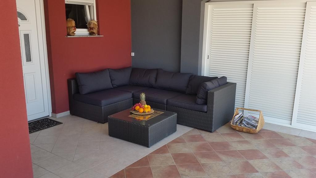 Apartamento House With Swimming Pool Blue Diamond Povljana Exterior foto